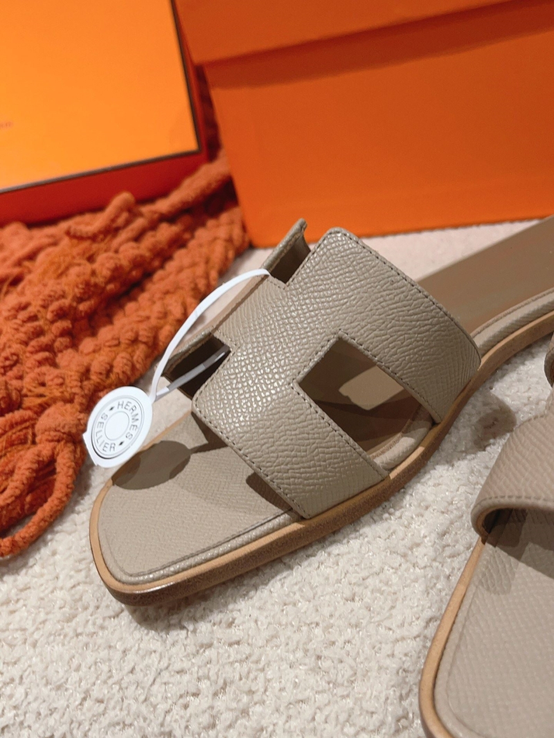 Hermes Slippers